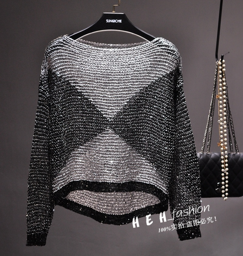 Europe and The United States I - Robe Silk Women บทวิจารณ์และราคา