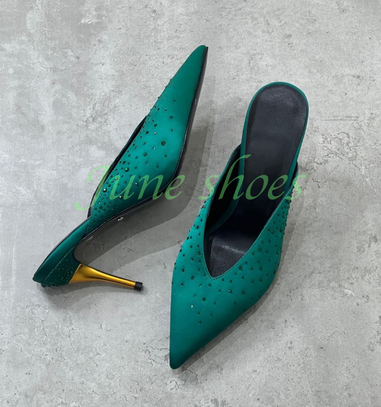 Lady Satin Dark Green Sequins  - Slip Dress Satin บทวิจารณ์และราคา